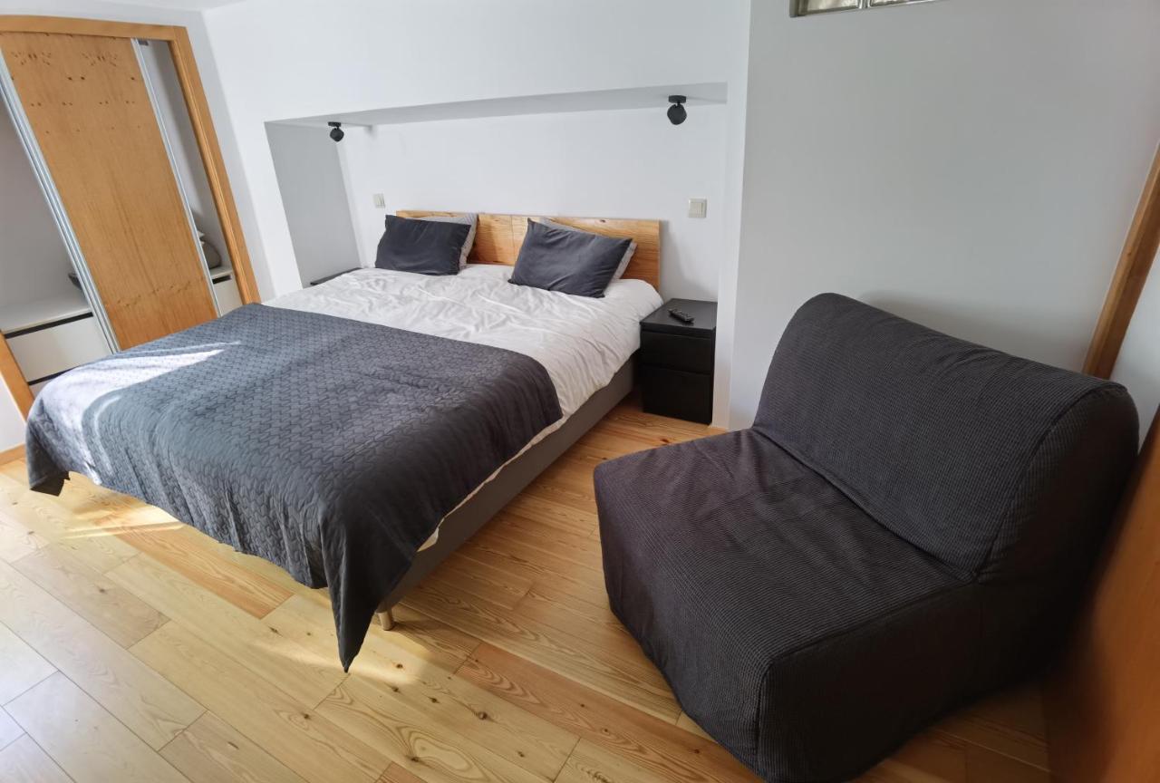 Апартаменти Fernandes House Паредеш-де-Кора Екстер'єр фото