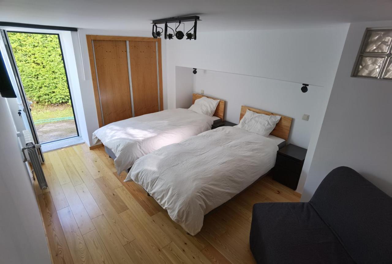 Апартаменти Fernandes House Паредеш-де-Кора Екстер'єр фото