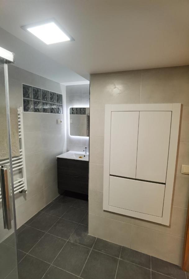 Апартаменти Fernandes House Паредеш-де-Кора Екстер'єр фото